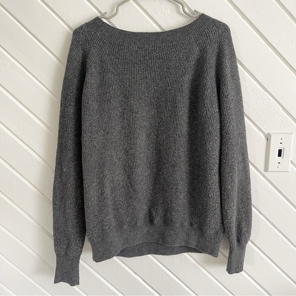 J. Crew Merino Wool Alpaca Waffle Crewneck Sweater in Supersoft Yarn Size Medium - Picture 8 of 10